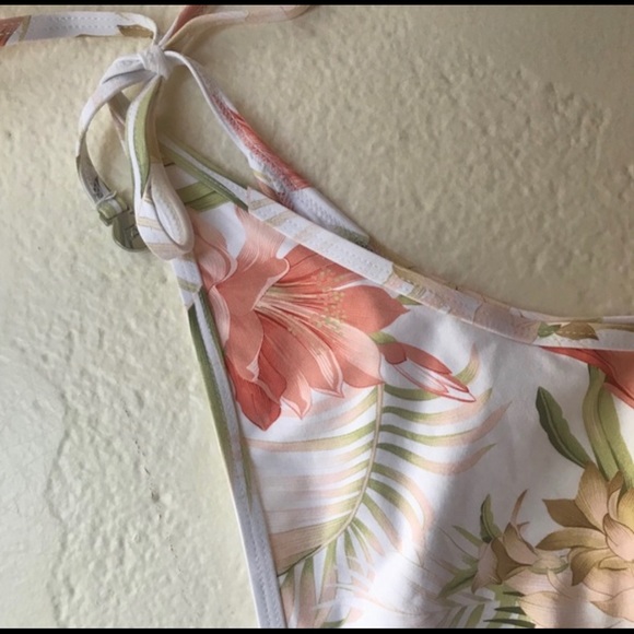 Zulu & Zephyr High Waist Bikini Bottom - Picture 4 of 5